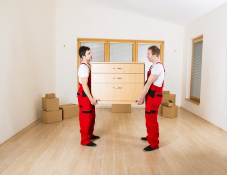 Wardrobe box and bedroom packing supplies for a Rotherhithe move